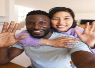 Conocer-personas-online-de-forma-segura